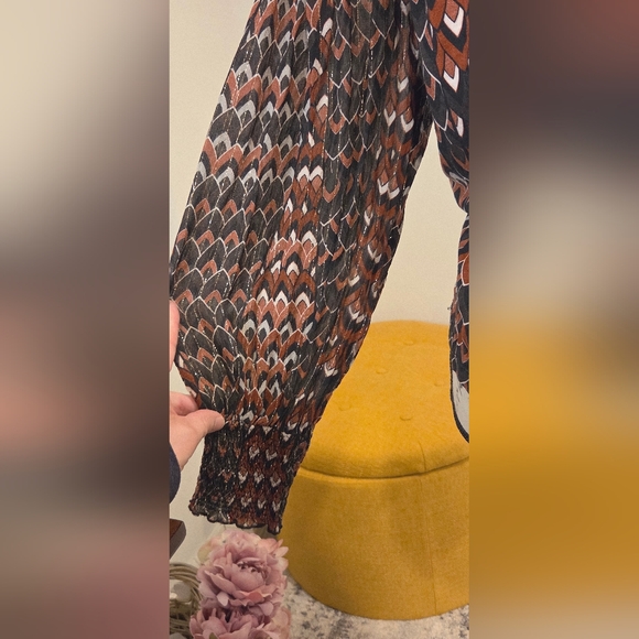 Antrhopologie BI-NK London Sequin Embellised Blouse Metallic Red/Black Size M. - Picture 7 of 15